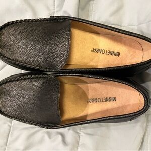 Minnetonka slip on mules
